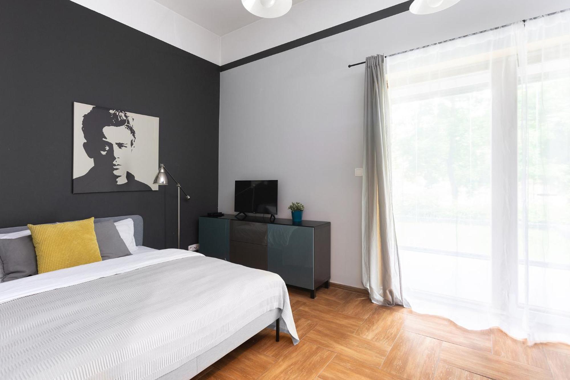 Apartments Nearto Old Town Rakowicka Apartment Krakow